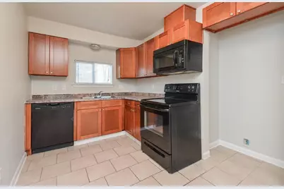 2118 Thonig Road #B, Houston, TX 77055 - Photo 10