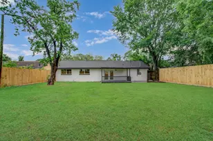 9259 Richland Dr, Houston, TX 77078 - Photo 34