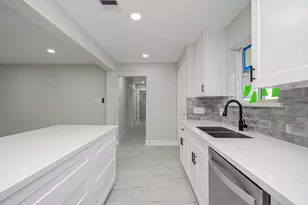 9259 Richland Dr, Houston, TX 77078 - Photo 24