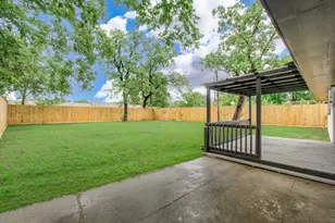 9259 Richland Dr, Houston, TX 77078 - Photo 32