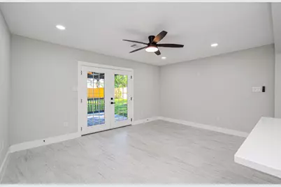 9259 Richland Drive, Houston, TX 77078 - Photo 28