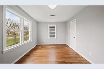 234 E Texas Street, Brazoria, TX 77422 - Photo 12
