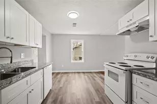 234 E Texas St, Brazoria, TX 77422 - Photo 8