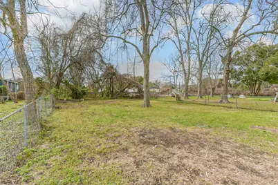 2619 Bellview Street, La Marque, TX 77568 - Photo 36