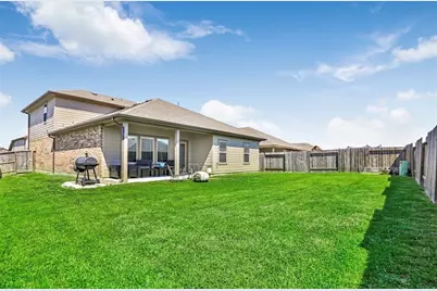 3902 Country Club Drive, Baytown, TX 77521 - Photo 20
