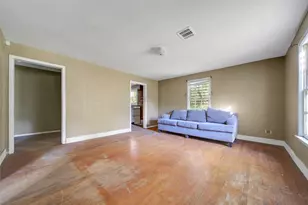 709 Magnolia Blvd, New Caney, TX 77357 - Photo 2