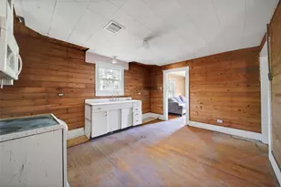 709 Magnolia Blvd, New Caney, TX 77357 - Photo 6