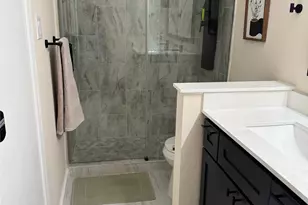 10051 Westpark Dr, Houston, TX 77042 - Photo 10