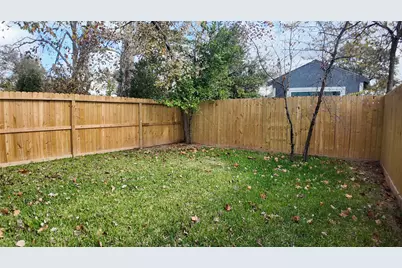 8114 Double Avenue #D, Houston, TX 77088 - Photo 12