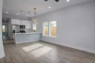 8114 Double Ave, Houston, TX 77088 - Photo 6