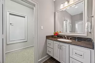 13 Sugarloaf, Hitchcock, TX 77563 - Photo 38