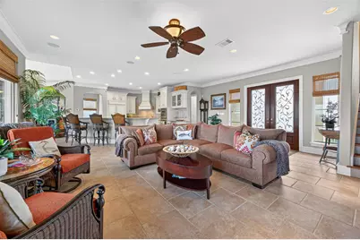 13 Sugarloaf, Hitchcock, TX 77563 - Photo 8