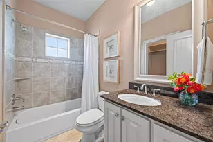 13 Sugarloaf, Hitchcock, TX 77563 - Photo 34