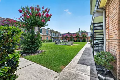 1220 Shadowdale Drive #6, Houston, TX 77043 - Photo 36