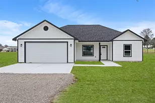 7 Meadowview Dr, Trinity, TX 75862 - Photo 1