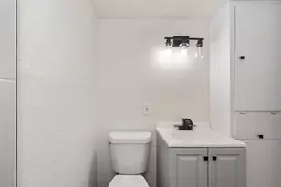 3111 Hicks Ave, San Antonio, TX 78210 - Photo 16