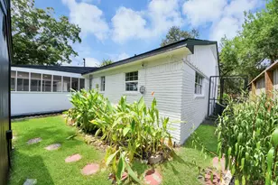 5619 Duxbury St, Houston, TX 77035 - Photo 44