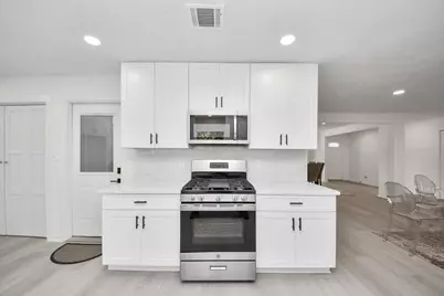 5619 Duxbury Street, Houston, TX 77035 - Photo 22
