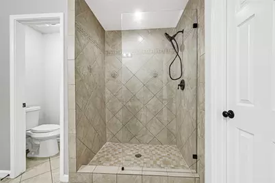 10950 Fern Terrace Drive, Houston, TX 77075 - Photo 20