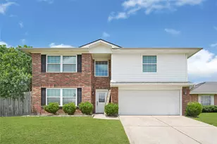 10950 Fern Terrace Dr, Houston, TX 77075 - Photo 1
