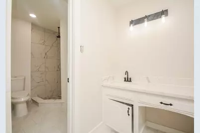 16796 Red Leaf Lane, Conroe, TX 77306 - Photo 12