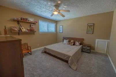11918 Dorrance Lane, Meadows Place, TX 77477 - Photo 34