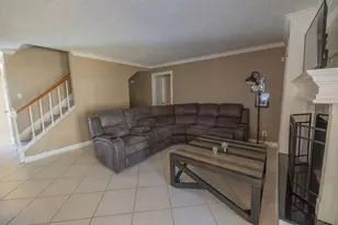 11918 Dorrance Ln, Meadows Place, TX 77477 - Photo 12