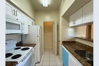 6500 Harbor Town Drive #3408, Houston, TX 77036 - Photo 14