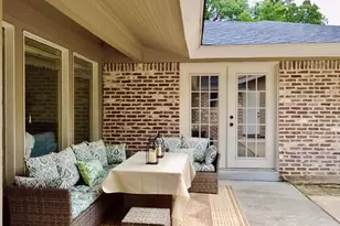 13511 Queensbury Ln, Houston, TX 77079 - Photo 38