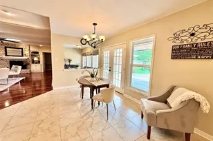 13511 Queensbury Ln, Houston, TX 77079 - Photo 22