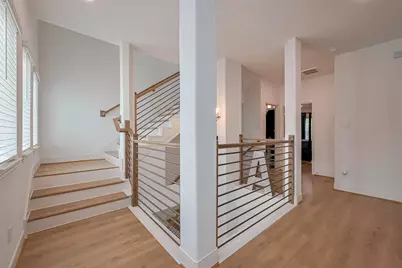 1615 Regents Gate Road, Houston, TX 77055 - Photo 32