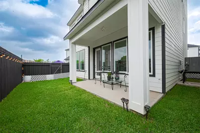 1615 Regents Gate Road, Houston, TX 77055 - Photo 48