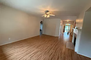 12303 Iris Hollow Way, Houston, TX 77089 - Photo 4