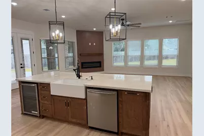 258 Monterrey Road, Montgomery, TX 77356 - Photo 4