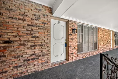 5353 Richmond Avenue #12, Houston, TX 77056 - Photo 1