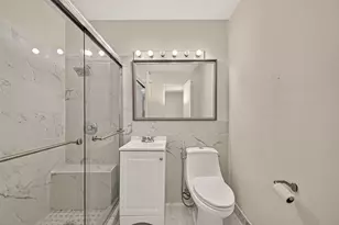 5353 Richmond Ave, Houston, TX 77056 - Photo 18
