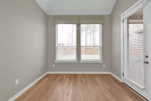 14960 Scarlet Branch Dr, Conroe, TX 77302 - Photo 16