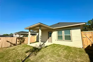 12194 Ridge Top Dr, Conroe, TX 77304 - Photo 24