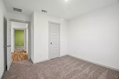 10002 Palm Royal Drive, Baytown, TX 77521 - Photo 6