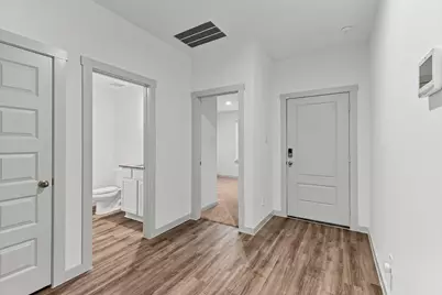 10002 Palm Royal Drive, Baytown, TX 77521 - Photo 8