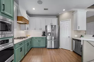 17226 Elverson Oaks Dr, Tomball, TX 77377 - Photo 12