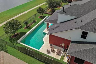 17226 Elverson Oaks Dr, Tomball, TX 77377 - Photo 2