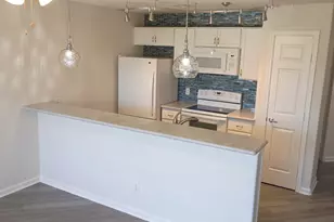 9520 Seawall Blvd, Galveston, TX 77554 - Photo 4
