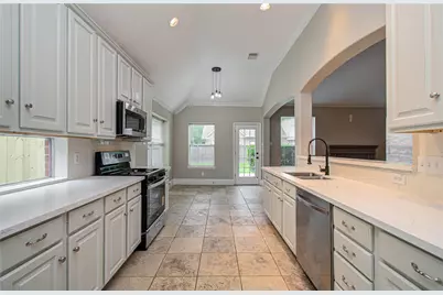 6801 Paigetree Lane, Pearland, TX 77584 - Photo 12