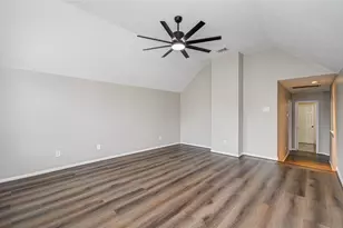 6801 Paigetree Ln, Pearland, TX 77584 - Photo 42