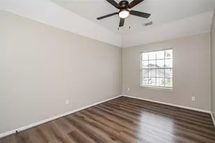 6801 Paigetree Ln, Pearland, TX 77584 - Photo 32
