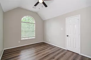6801 Paigetree Ln, Pearland, TX 77584 - Photo 28