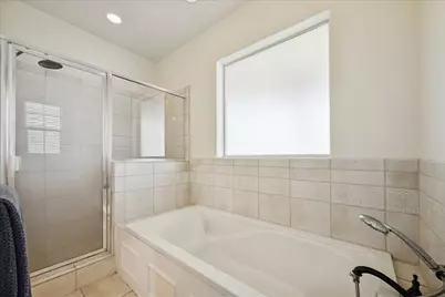 5130 County Road 392, Alvin, TX 77511 - Photo 14