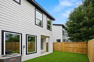 8449 Furray Rd, Houston, TX 77028 - Photo 24