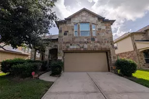 6614 Hunters Creek Ln, Baytown, TX 77521 - Photo 1